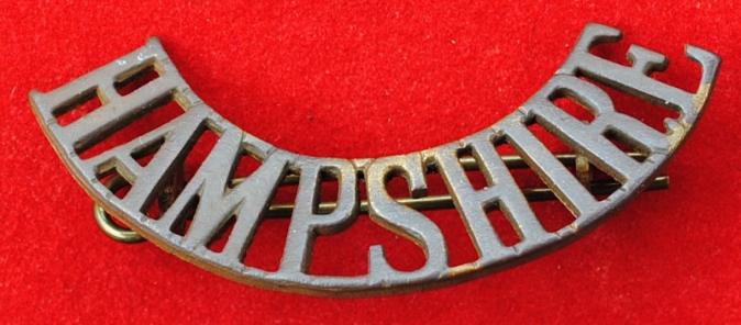 Hampshire regiment Brass Shoulder Title