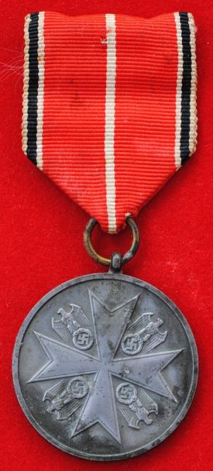 WW2 German Order of the German Eagle Silver Medal without Swords