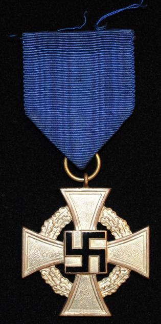 WW2 German Golden Faithful/Loyal Service Decoration